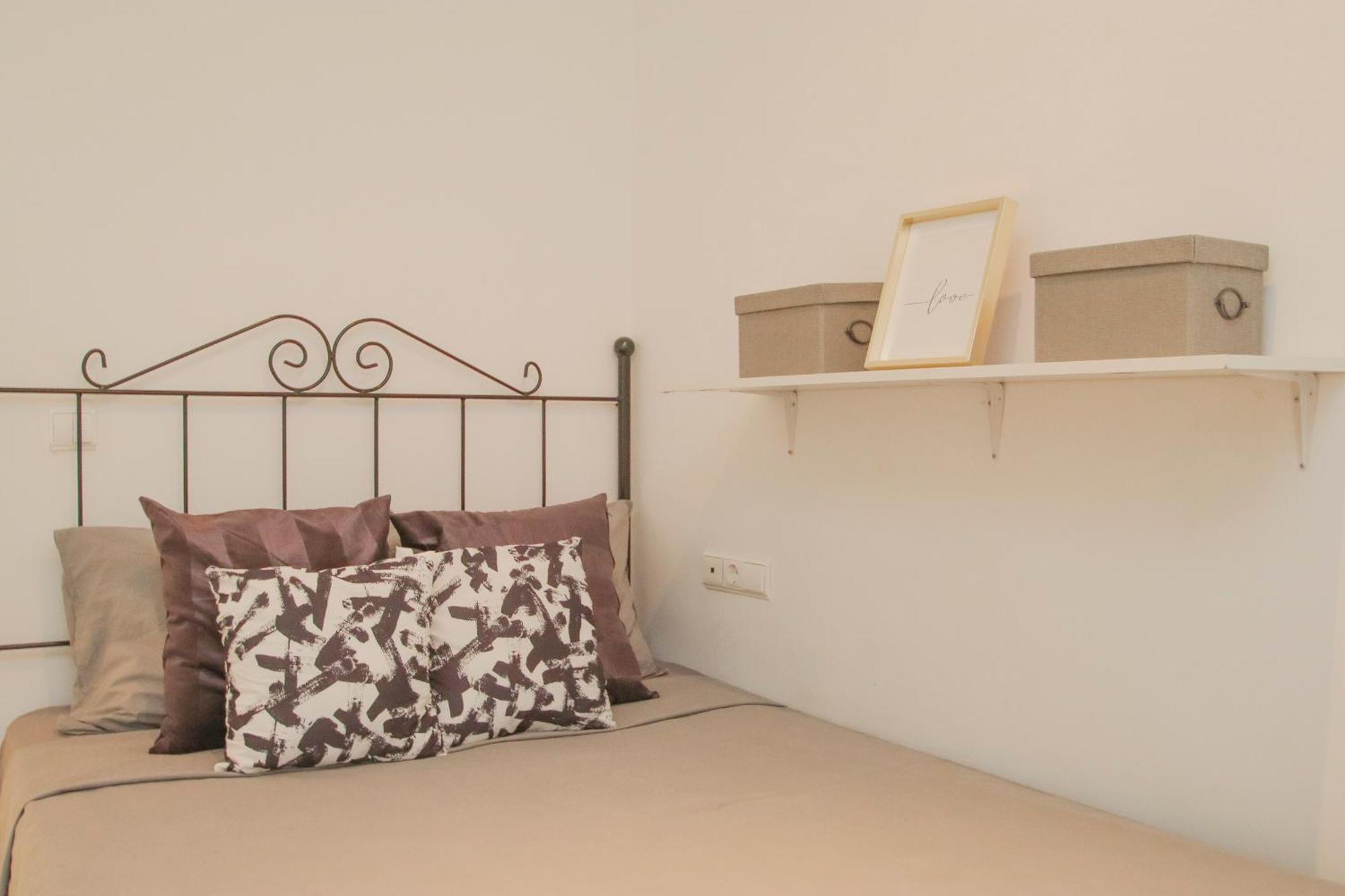 Lovely Apt In The City Center - 15M Walk Giralda Севілья Екстер'єр фото