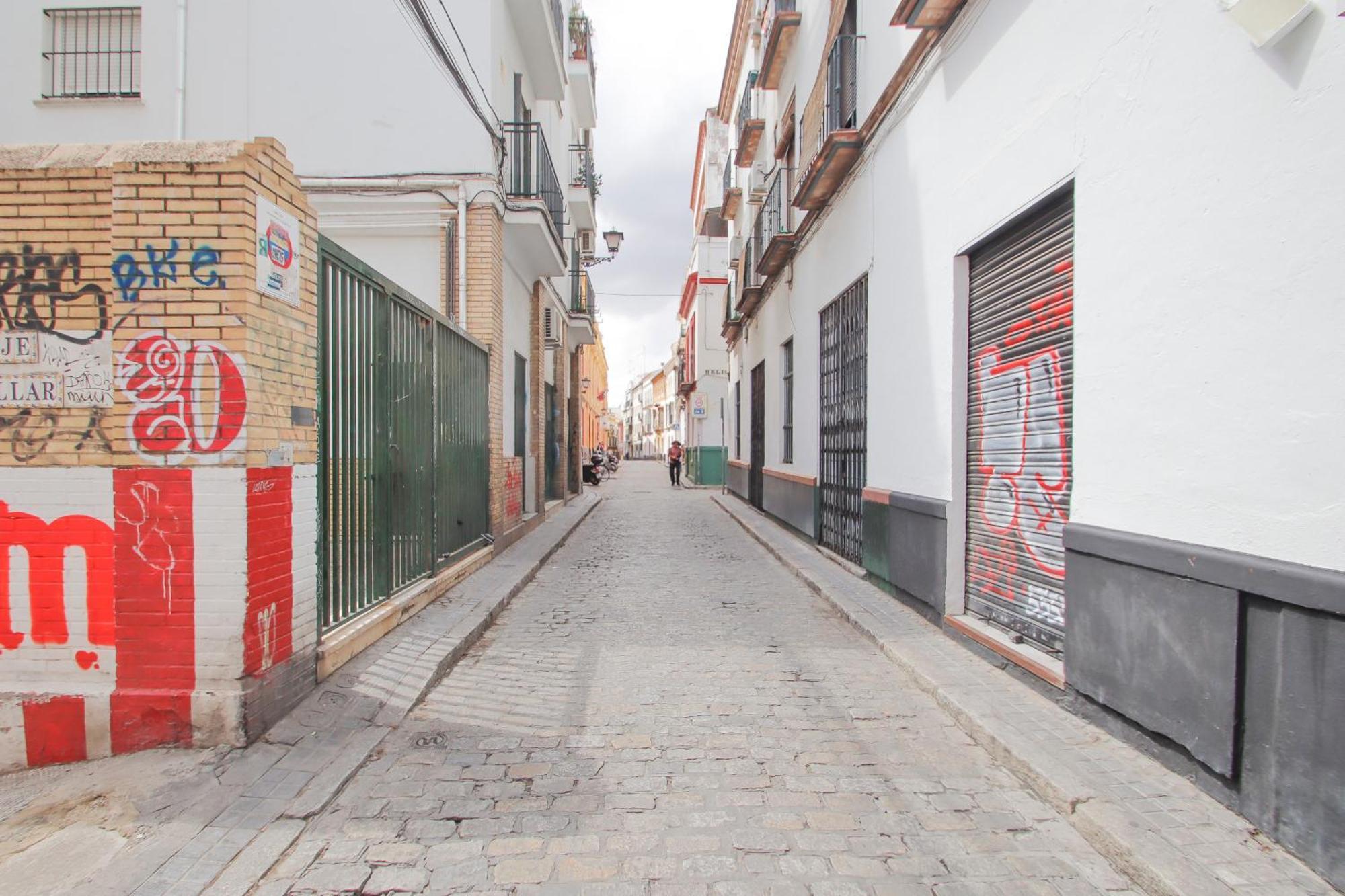 Lovely Apt In The City Center - 15M Walk Giralda Севілья Екстер'єр фото